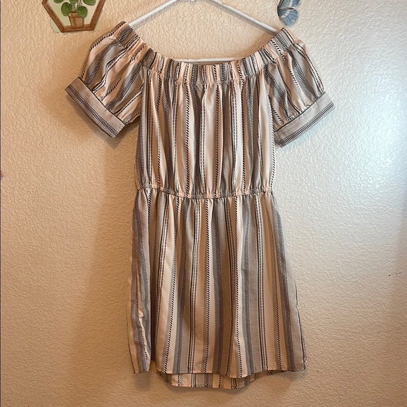 Striped Off-Shoulder Dress with Button Detail - Picture 5 of 7